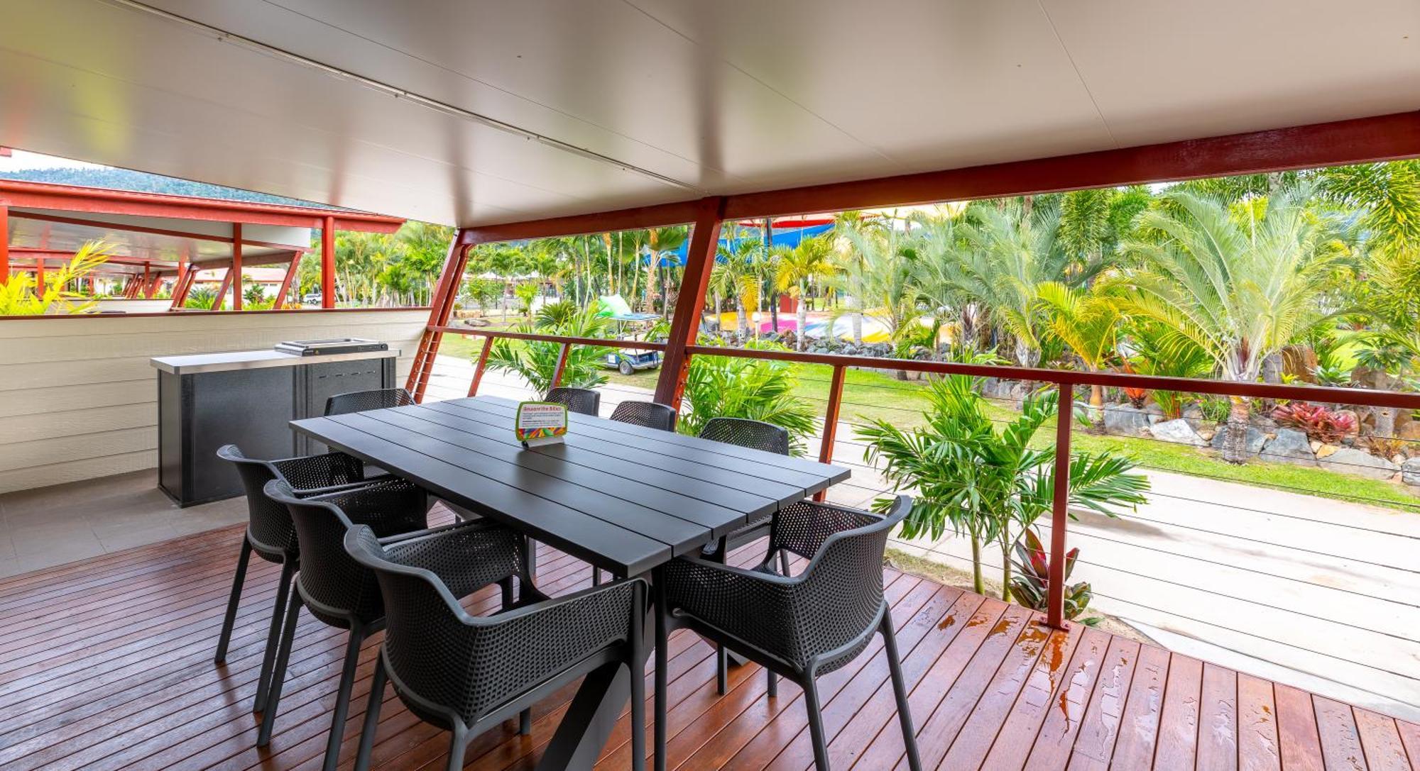 Big4 Adventure Whitsunday Resort Airlie Beach Dış mekan fotoğraf